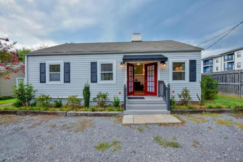 Forest Lake House | 1 Mile to UA Campus: Walkable Midtown Getaway