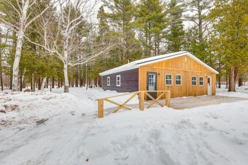 Laurium House | 2 Ponds & Trail Access: Peaceful Cabin in Calumet!