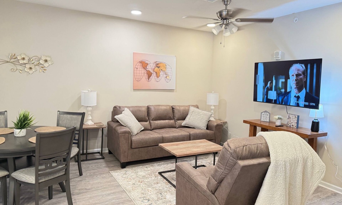 Huntsville Apartment | 2B Gorgeous 2-bedroom new apartment in lively Huntsville