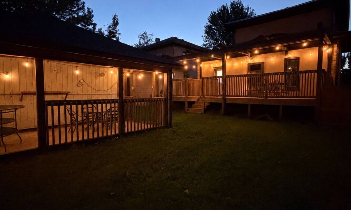 Ionia House | 3-bed 2-bath house close to downtown Ionia & wedding venues w AC Lafayette Home