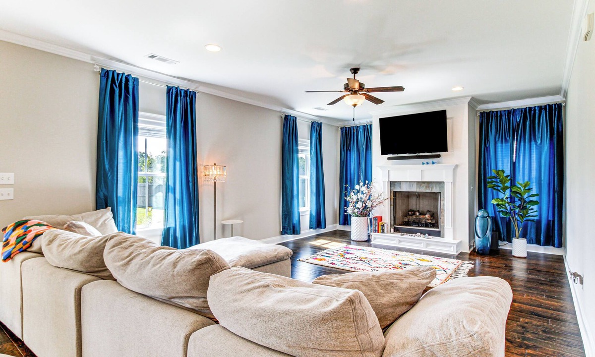 Dothan House | 4 Mi to Dtwn: Stylish Home w/Large Yard in Dothan