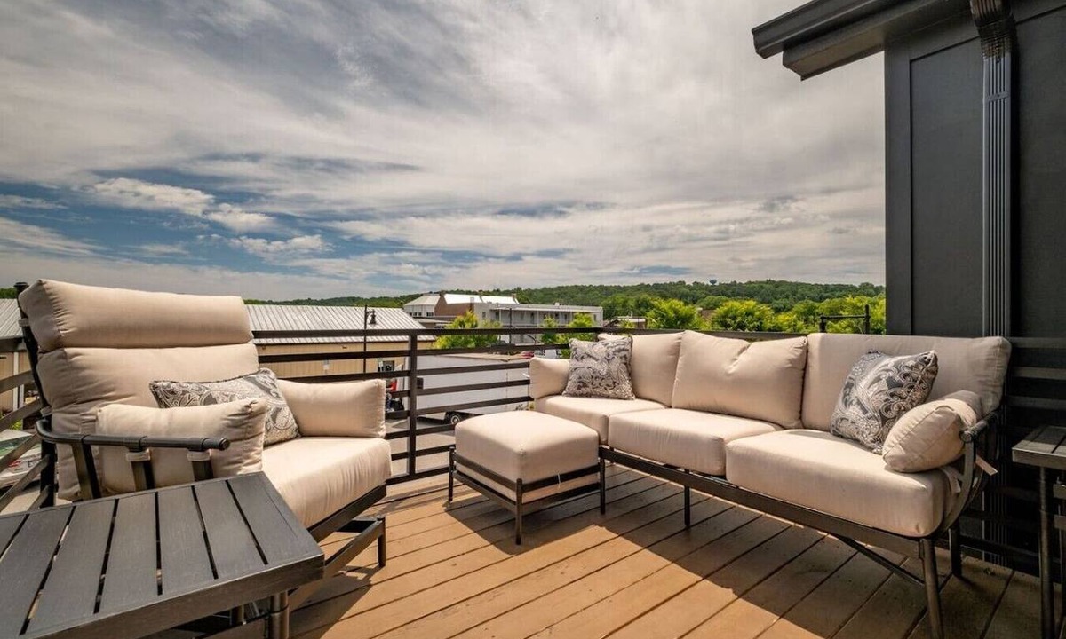 Trussville Apartment | 5 Star Flat Downtown Trussville