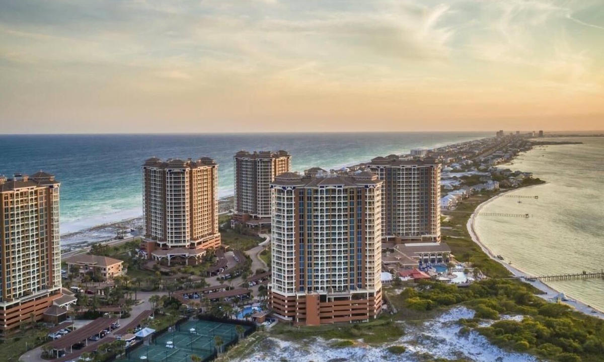 Pensacola Beach Condo | $99* Pensacola Beach Portofino 20th floor 2 Bedroom Breathtaking gulf ocean view