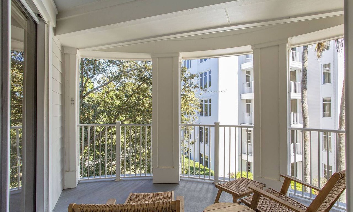 Baytowne Wharf Condo | Bahia 4329 - Sandestin Resort, Walk to Baytowne, Community Pool + Hot Tub!