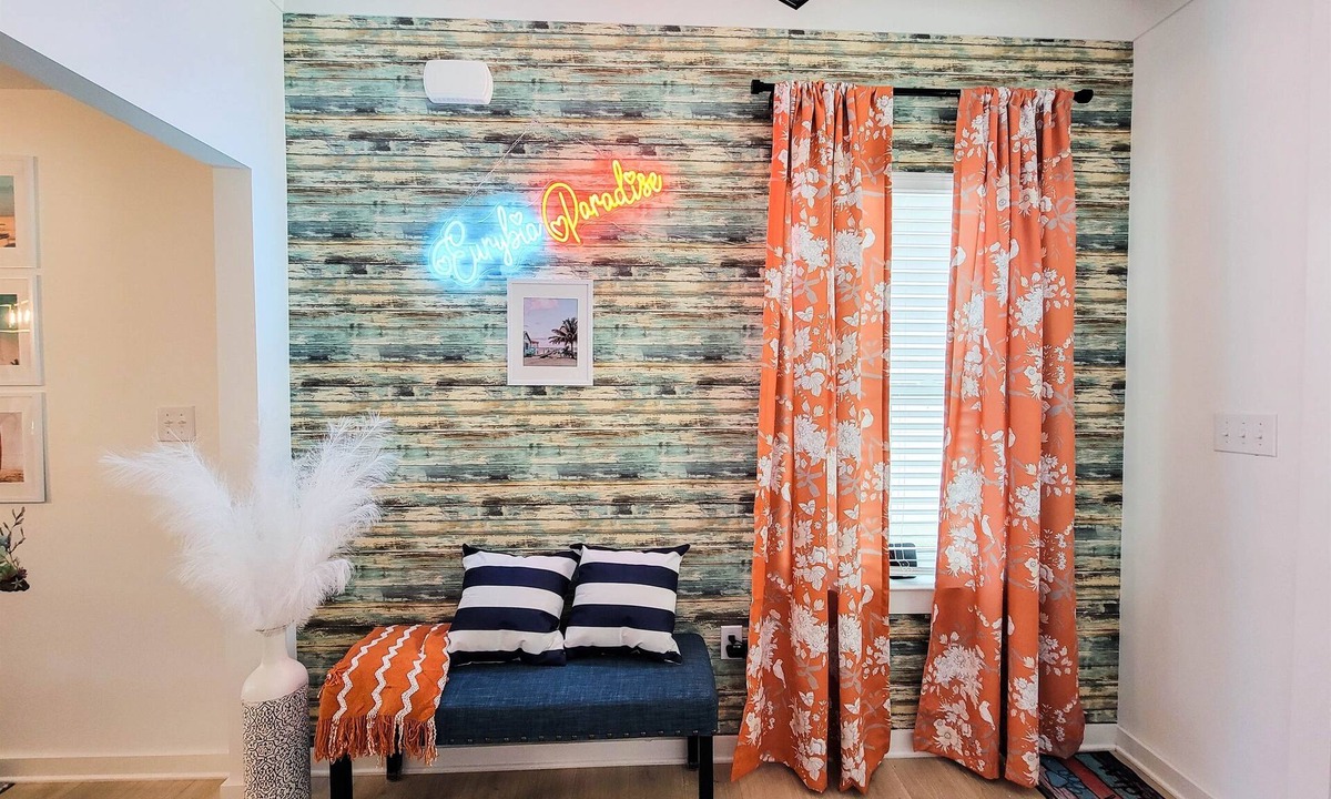 Orange Beach House | Beach Vacation for Big Families | Beach, Pool & Bay in Orange Beach