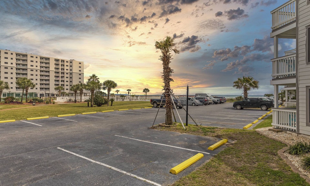 Fort Morgan Condo | Beachfront “Our Happy Place” Ground Level 2/2 sleeps 8