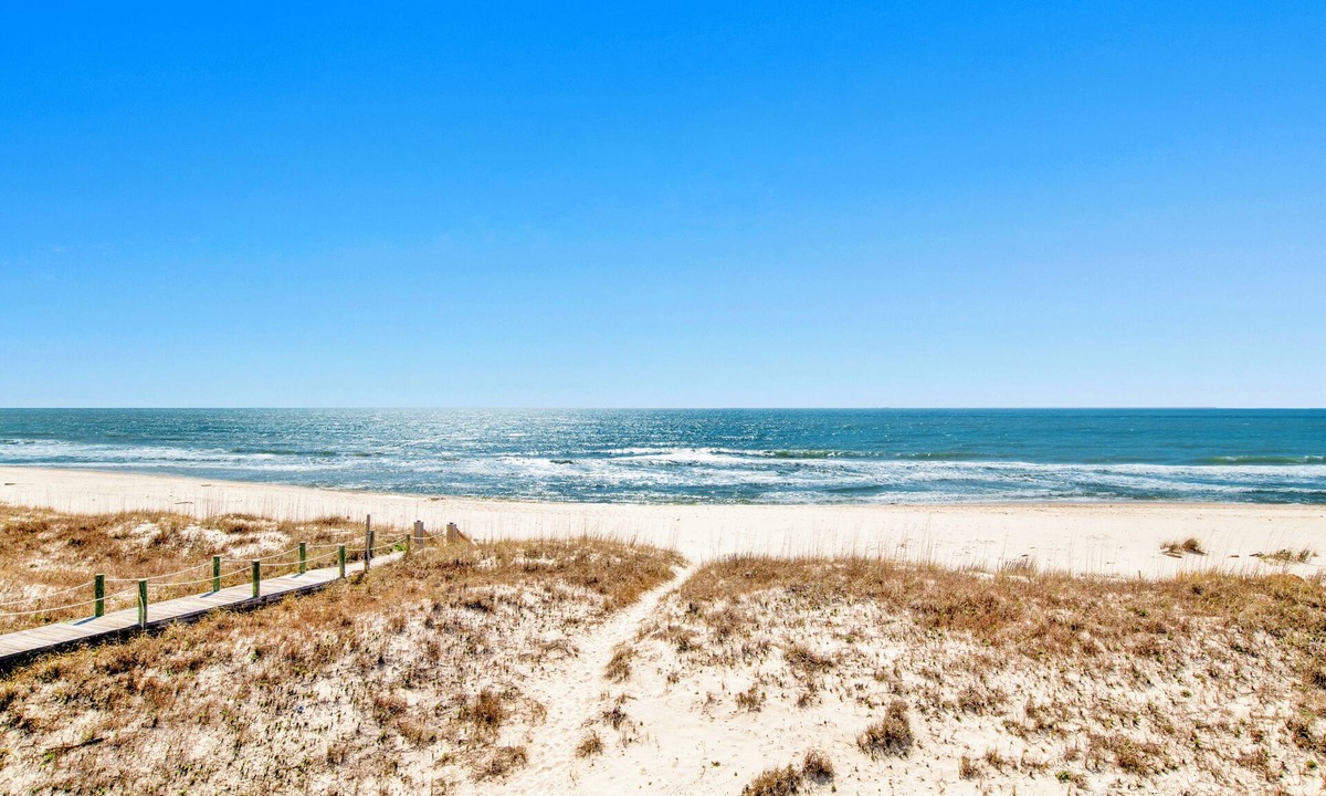 Southpointe House | Beachfront | Pet Friendly | Private Beach | Gulf Views