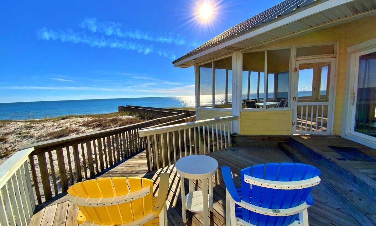 Morgantown House | Beachfront, Pools, Pickleball, in Morgantown
