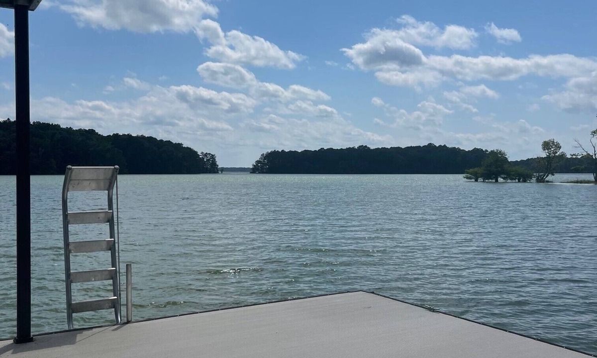LaGrange House | Beautiful luxury lake front home with private dock and outdoor fireplace
