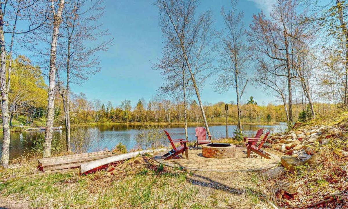 Presque Isle House | Bright Brich Cove