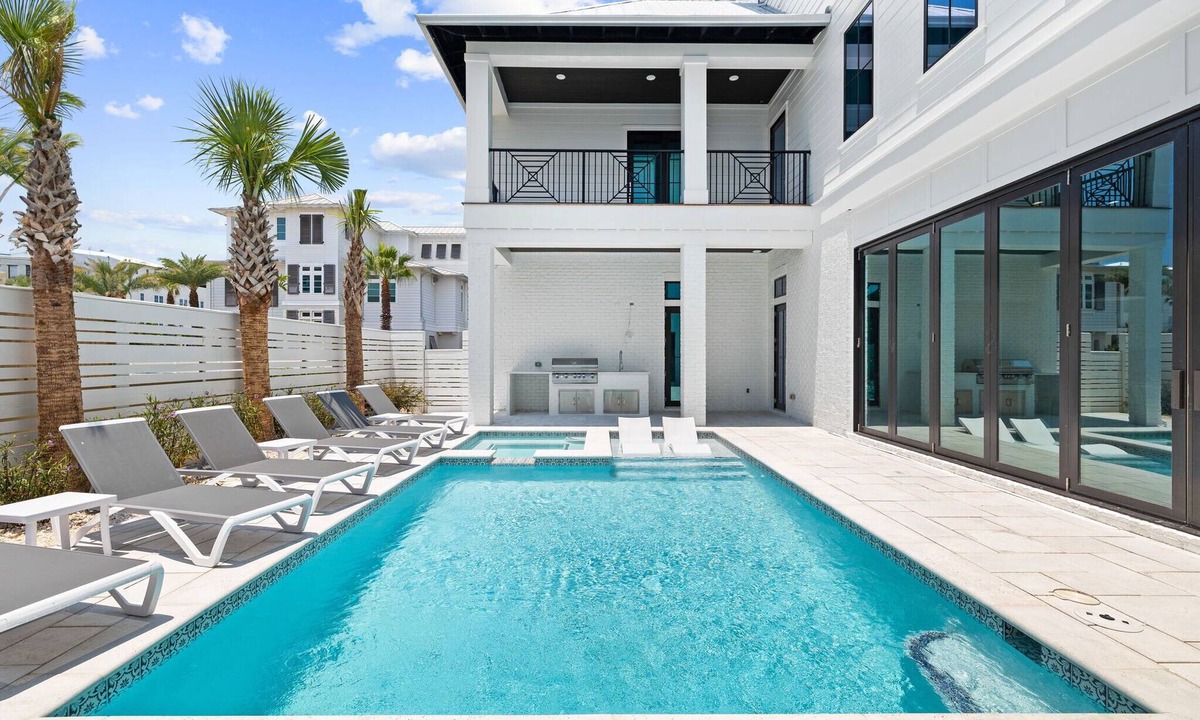 Inlet Beach House | Bullish on Beaches|Easy Beach Access|Stunning Views|New Construction