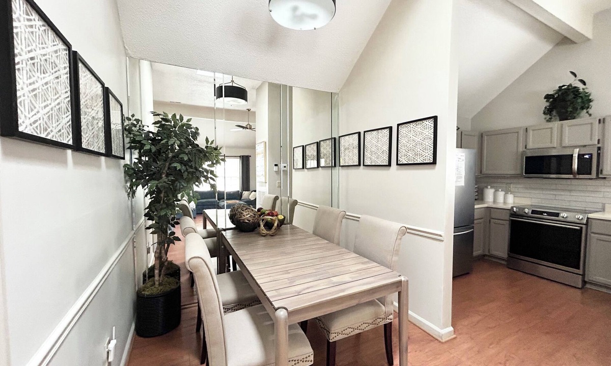 Madison House | Central Madison Home with Bright Open Floorplan