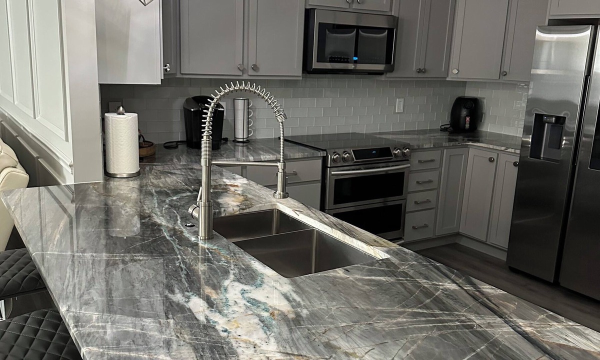 Canton Condo | Charming 2-Bedroom Luxury Condo in the heart of Canton