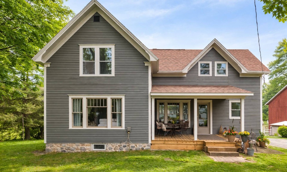 Lawrence House | Charming Historic Farmhouse Near Lake Michigan & Inland Lakes