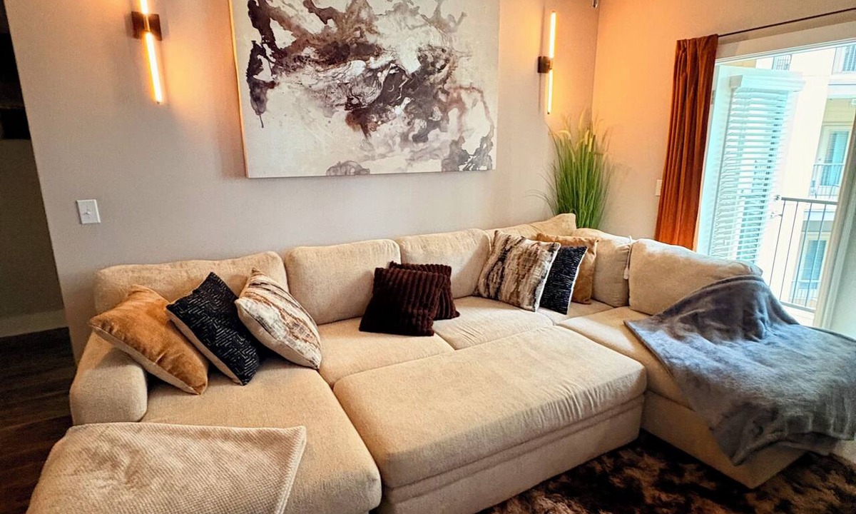 North Brookhaven Apartment | Chic 2-bedroom apartment with AC, WiFi in fabulous Atlanta