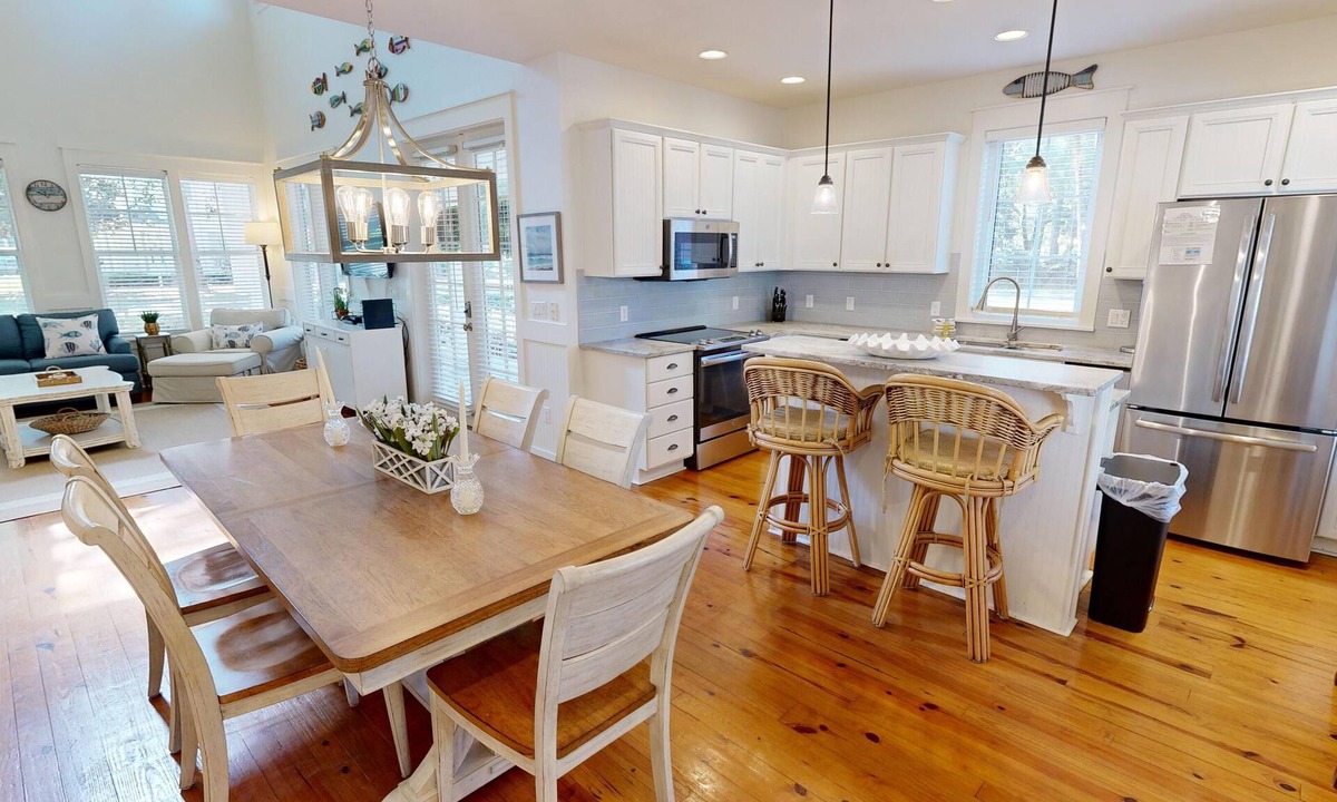 Laurel Grove House | Cindie's Song: Pet Friendly Home w/Golf Cart and Community Pool in Ravens Run
