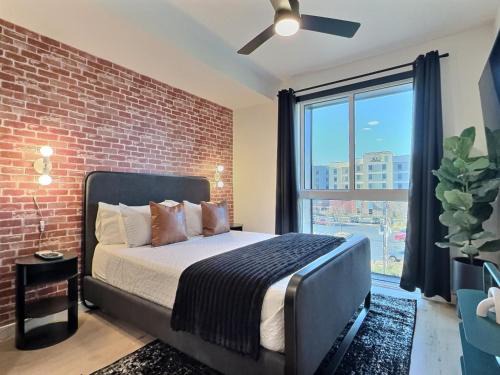 Five Points South Apartment | City Scape, Gym, Food and UAB 3 Mins Away
