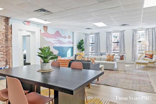 Saint Joseph Apartment | City View Loft
