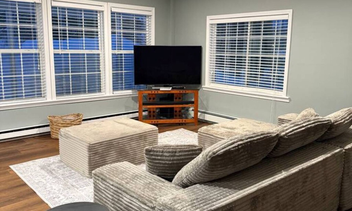 South Range House | Close to trail 1-bedroom unit in South Range for your next getaway.