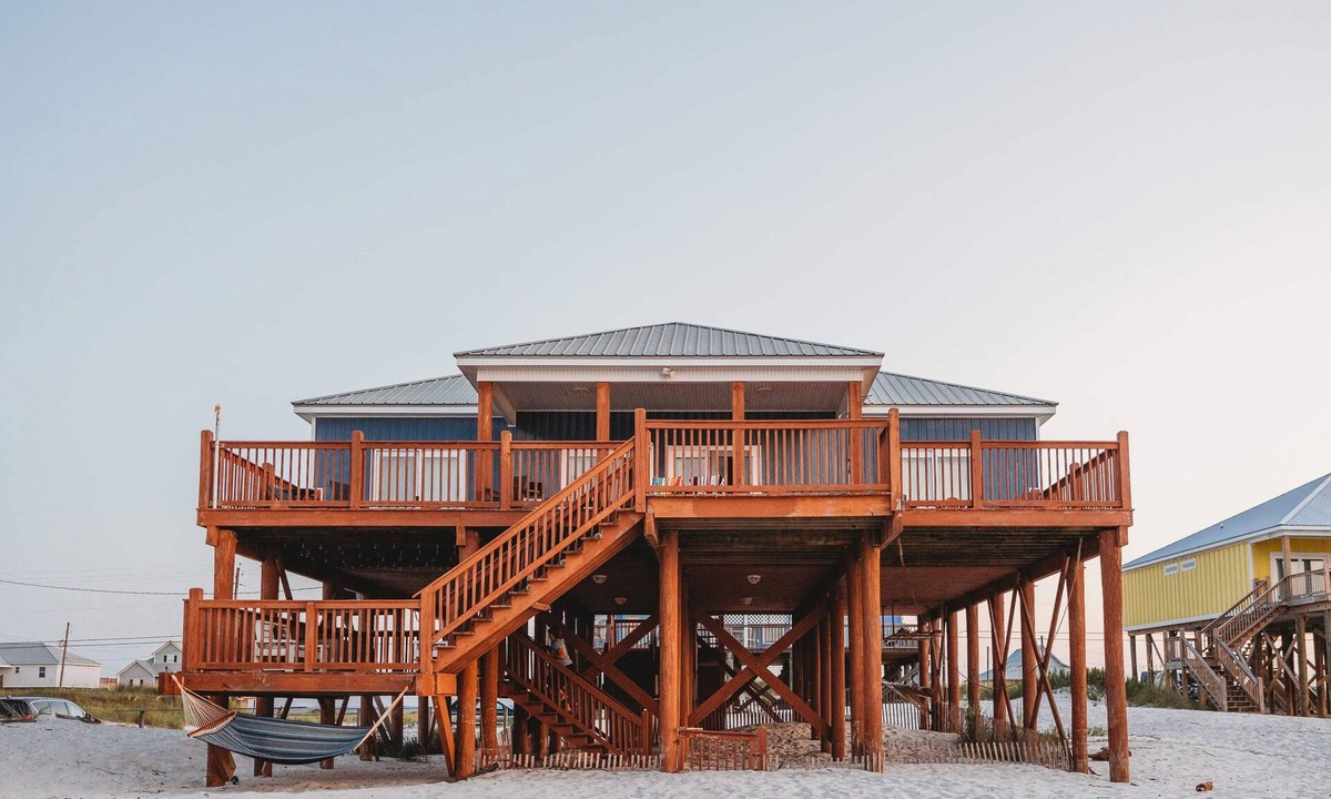 Dauphin Island House | Coastal Gratitude.STUNNING Gulf front home