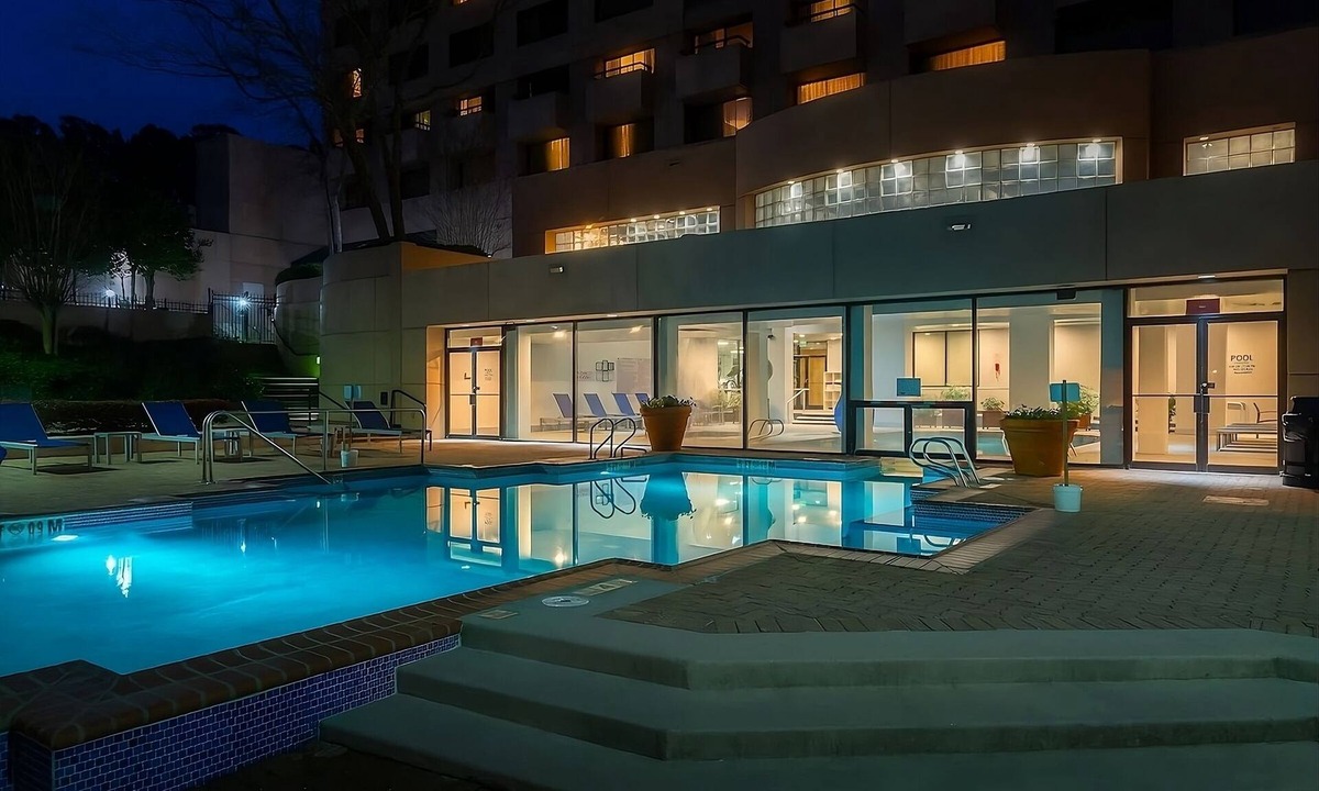 Gwinnett Place Hotel | Comfort and Convenience! 3 Accessible and stylish units awaits for your stay