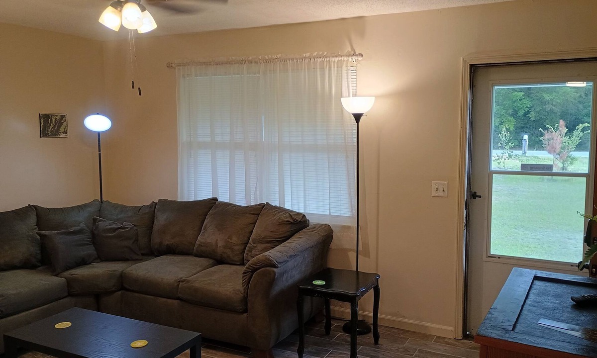 Greenwood House | Comfortable 3-bedroom house in quiet Greenwood near Caverns SP. No pet fee.