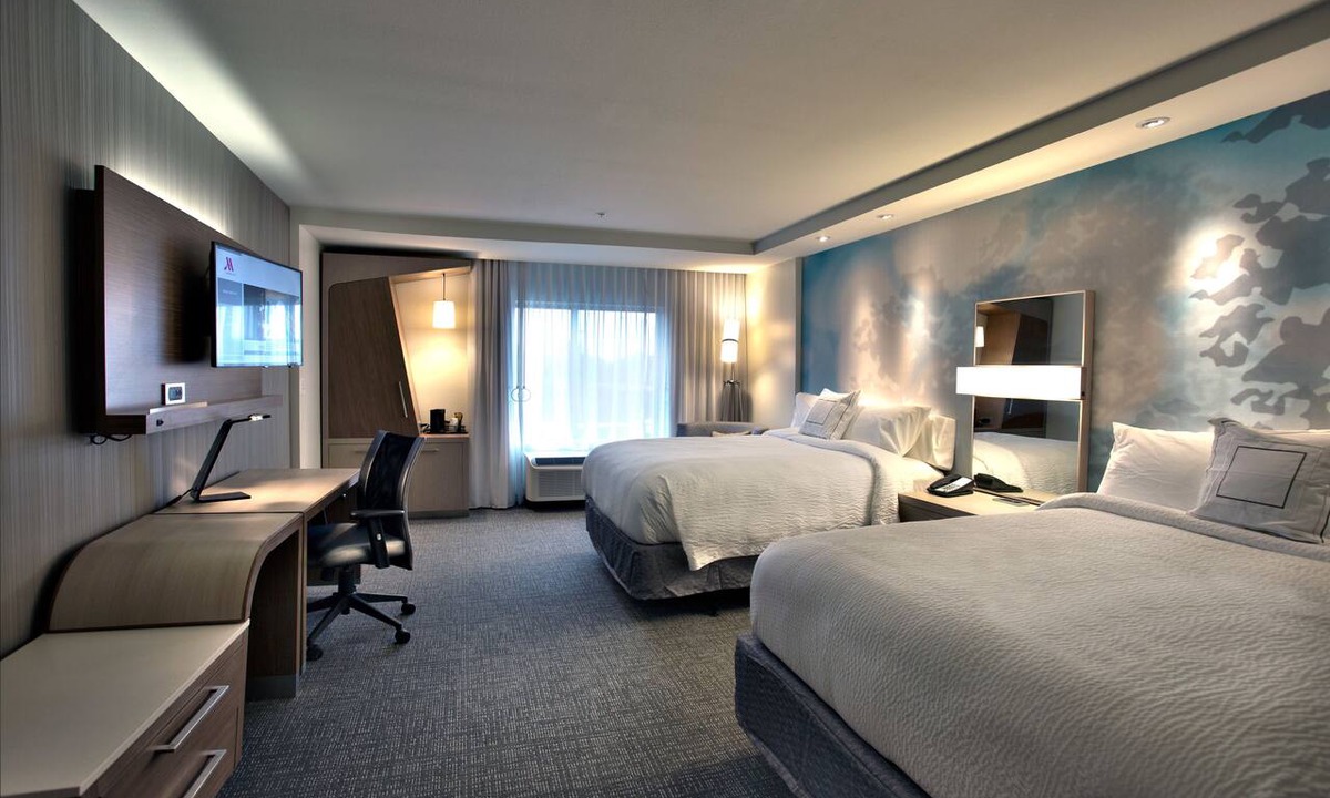 Starkville Hotel | Courtyard by Marriott Starkville MSU at The Mill