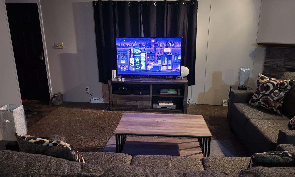 Romulus House | Cozy 1-bedroom mobile home in enchanting Romulus with AC