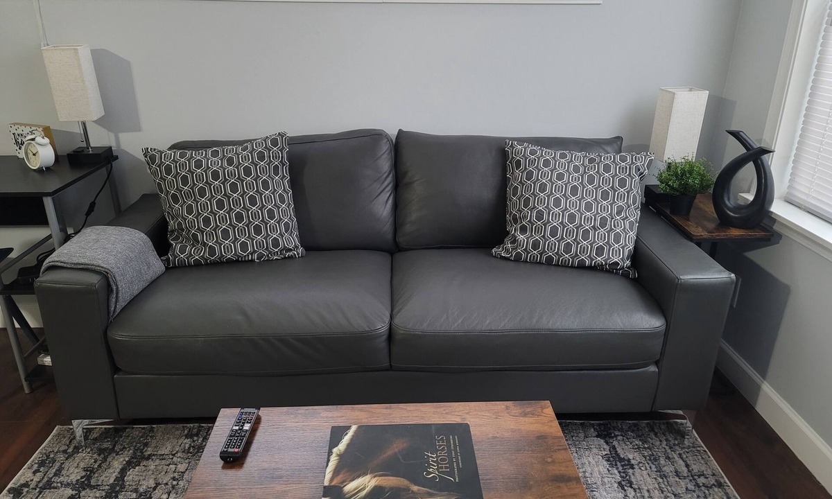 Whittaker Apartment | Cozy 1-bedroom with WiFi and AC in charming Ypsilanti