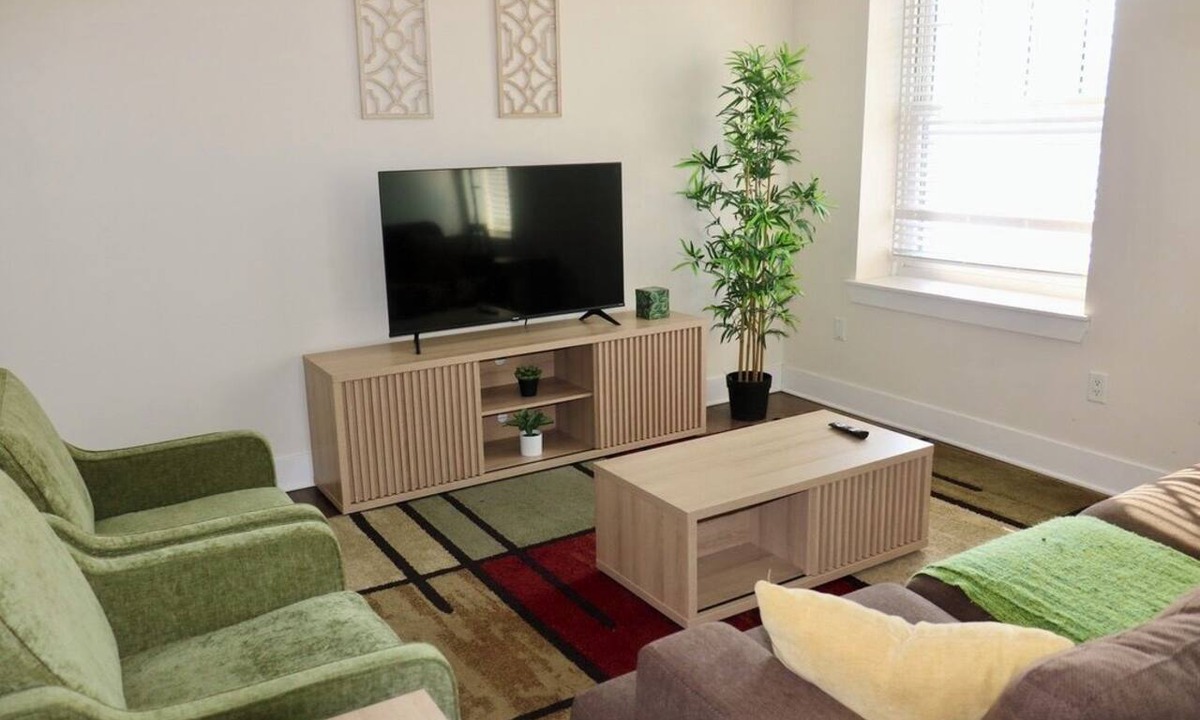 Midtown Apartment | Cozy Midtown Getaway Minutes From Downtown
