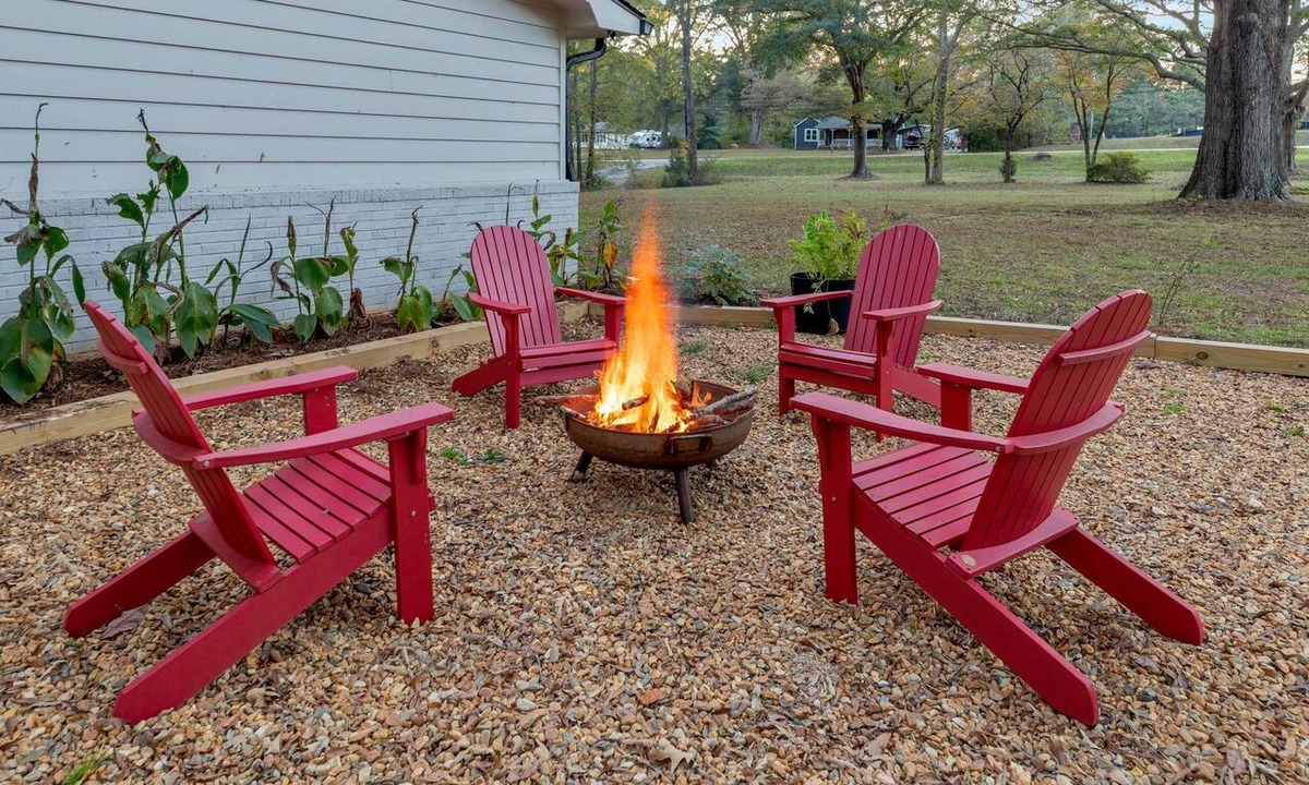 Temple House | Cozy Oak Haven: Your Dream Retreat!