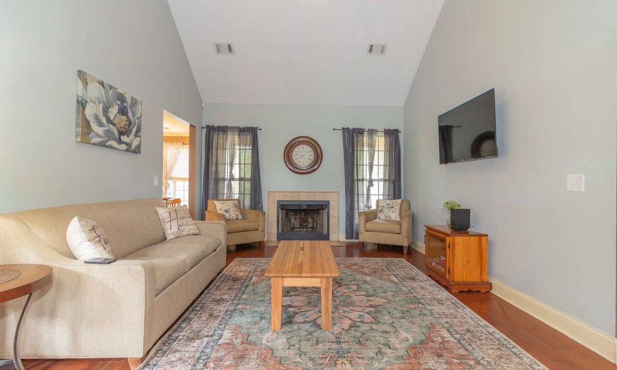 Columbus House | Creekside Stay Near Fort Benning Sleeps 12!