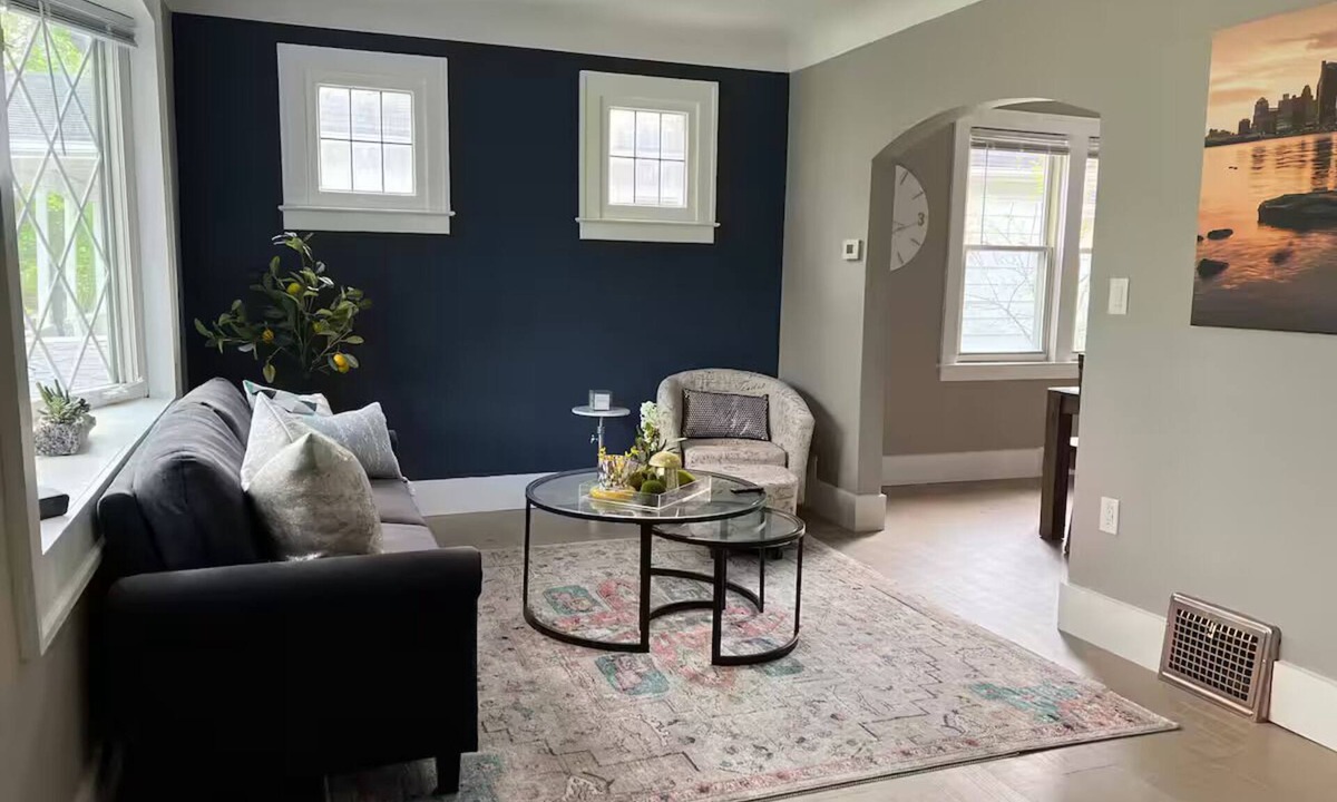 Ferndale House | Cute Modern Home with basement