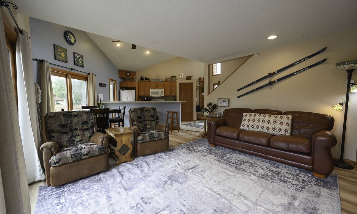 Mancelona Condo | Deck with views! 2 bed 2 bath sleeps 6-8, pool,close to Torch Lake, Boat parking