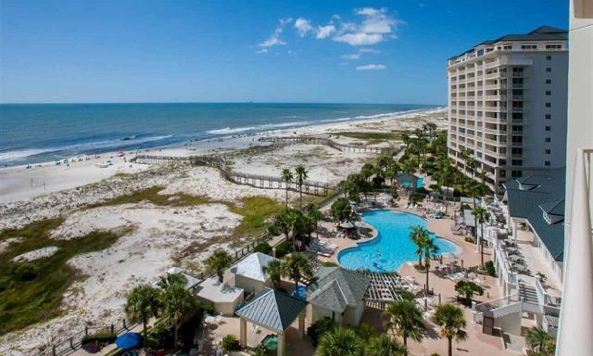 Fort Morgan Condo | Direct Gulf front,Beach Club Resort,Quiet Ft Morgan,Sleeps 8, Four Pools/Views