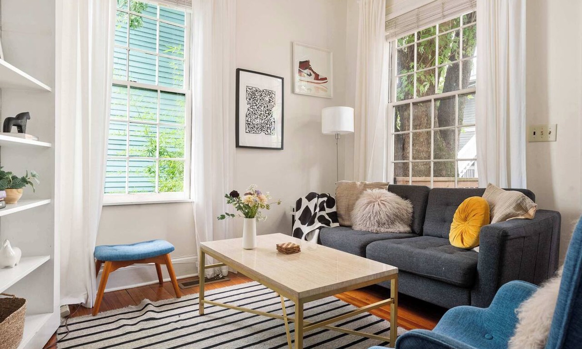 Cabbagetown Apartment | Down the Rabbit Hole