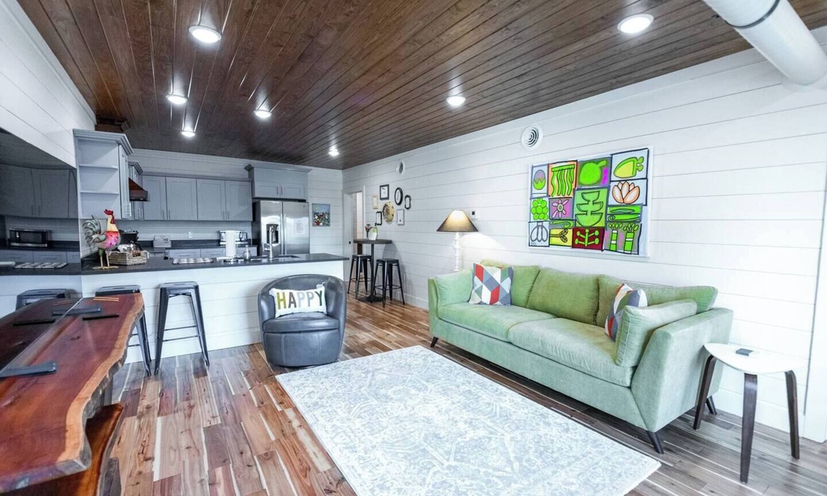 Cullman House | Downtown Cullman | Walk to Dining | Xbox Series X