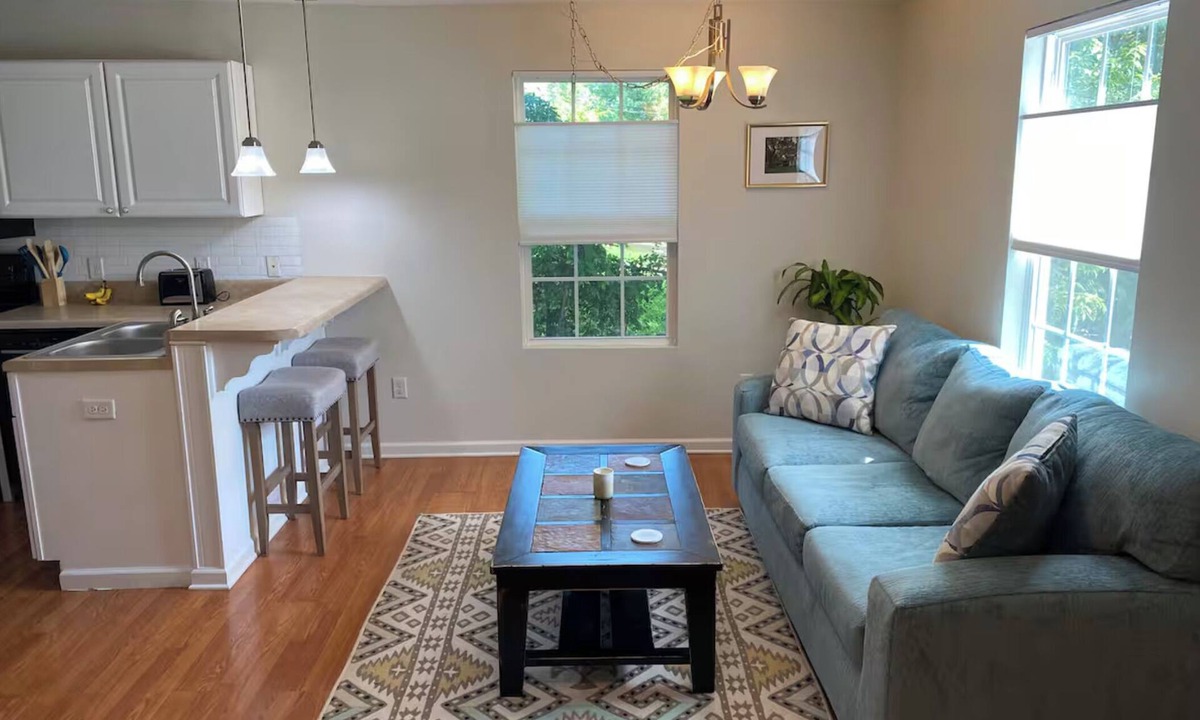 Shelby Hills House | East Nashville House Near Five Points and Shelby Park Ideal for Extended Stays