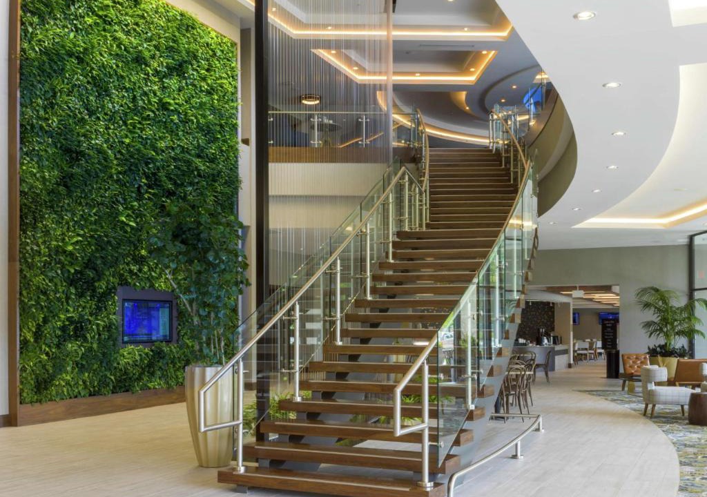 Grand Rapids Hotel | Embassy Suites By Hilton Grand Rapids Downtown