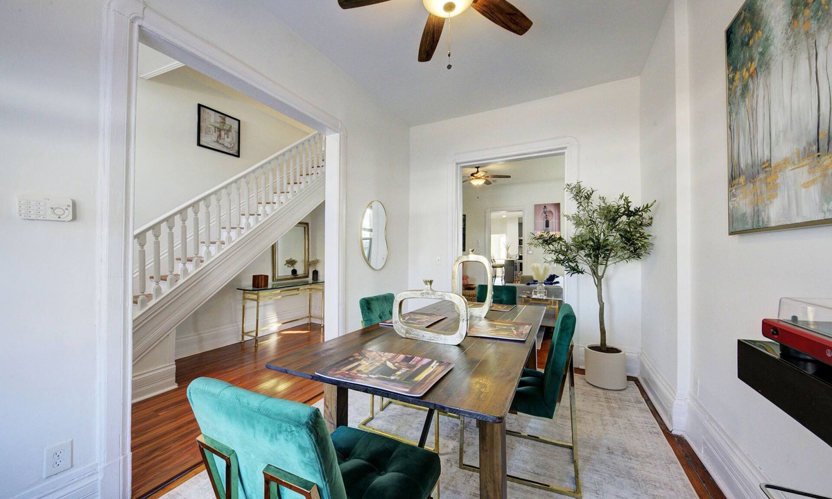 Detroit House | Enchanting 4 BD/2 B house in the heart of Corktown!