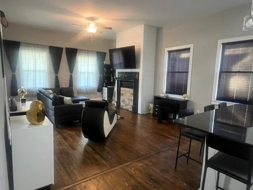 Montgomery House | Enjoy Peace of Mind with a Modern Touch of Class