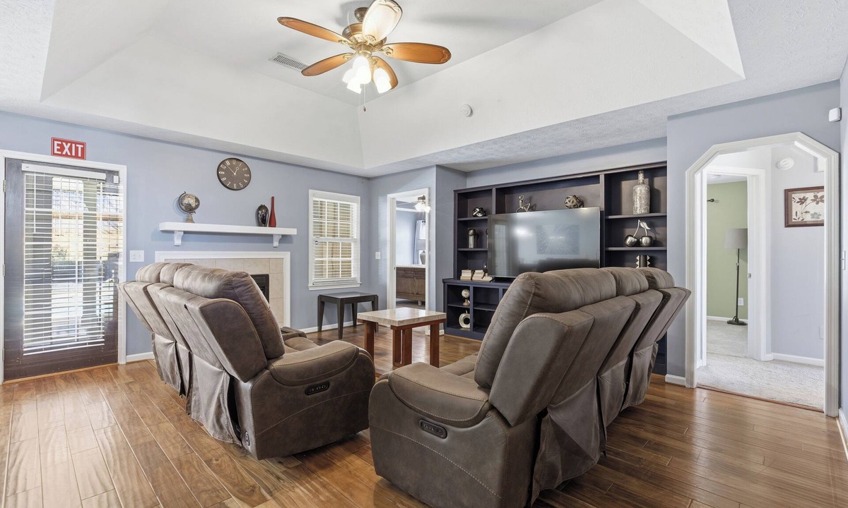 Fortson House | Entire Cozy Home. Pool. Firepit. Near Airport, Ft. Benning. Copper Creek Tennis