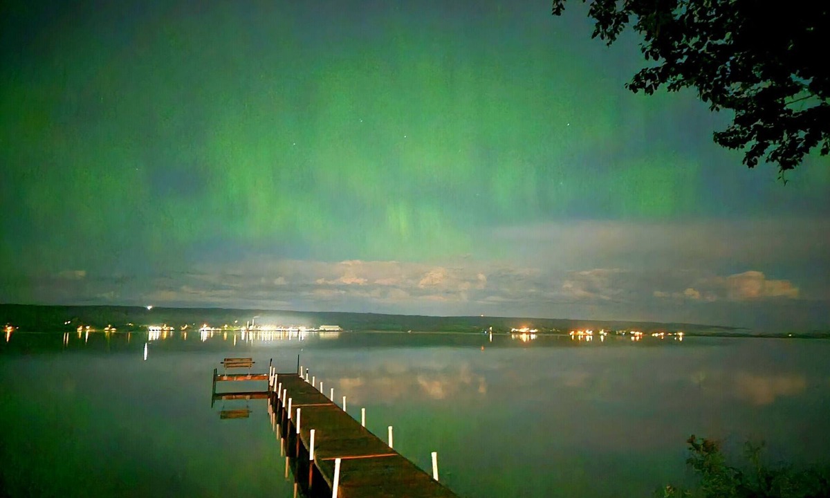 Lake Linden House | *Escape to your own luxury lakeside oasis on Torch Lake - with Air Conditioning*