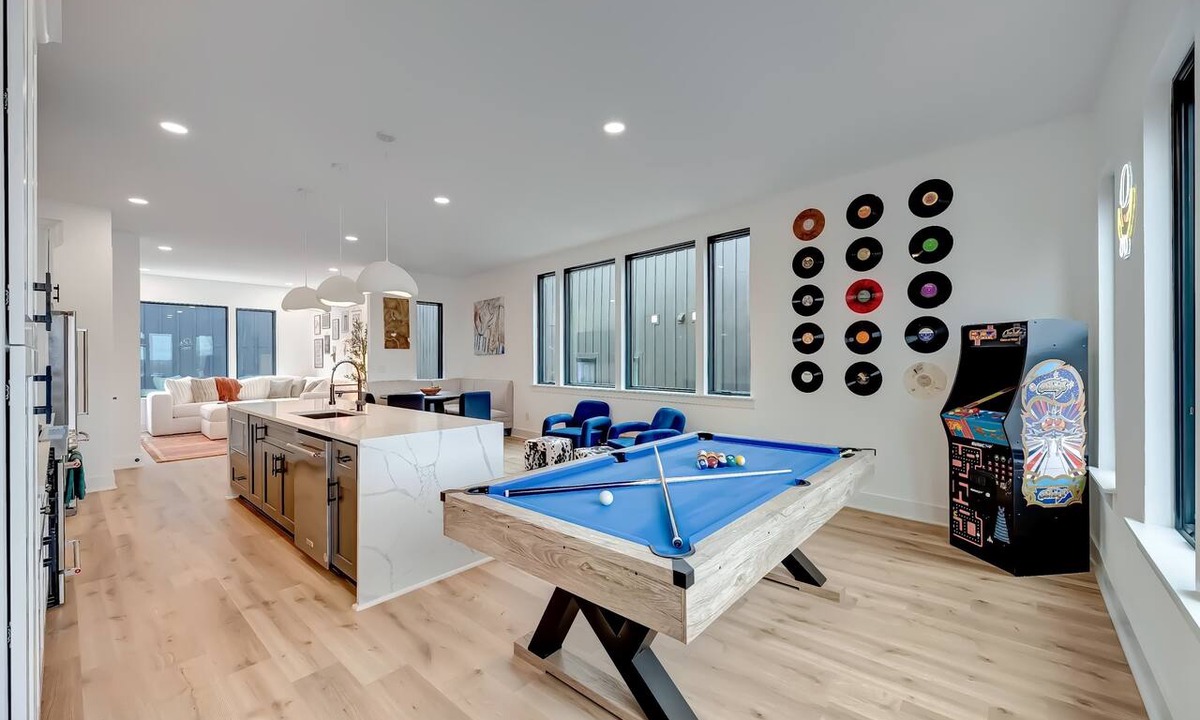 Hurwood Heights House | Fall in Nashville: 4 rooftop hot tubs, game rooms & sauna, sleeps 48