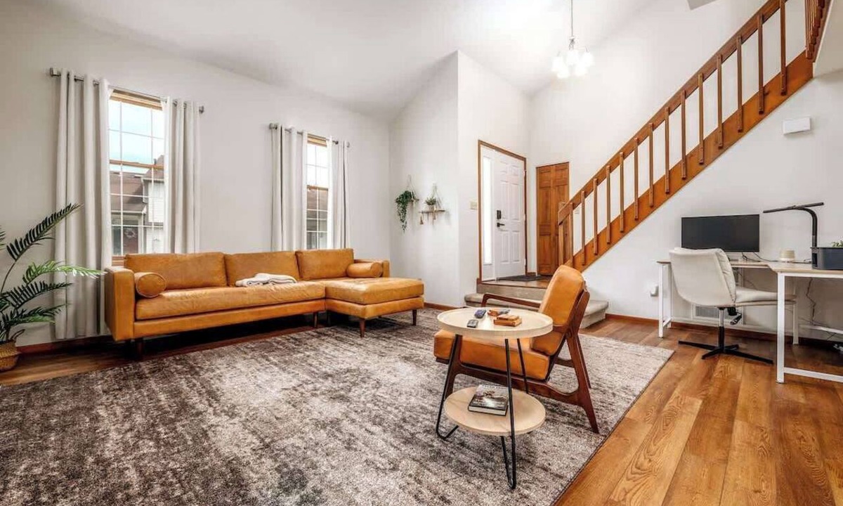 Fort Wayne House | Family-Friendly 2BR Condo w/Private Garage - Minutes from Zoo & Downtown
