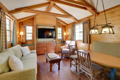 Heflin House | Fire Pit + Lake Access: Cabin Retreat in Heflin
