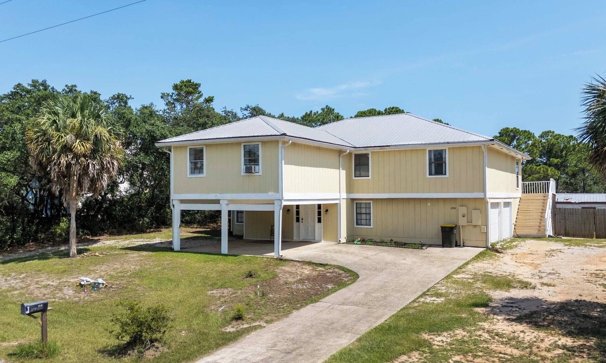 Surf Side Shores House | 🏖️ Fort Paradise | Spacious 6BR Gulf Shores | 2 Kitchens + Pet Friendly