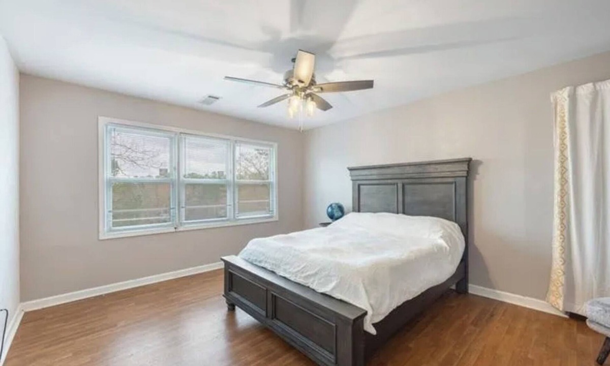 Stockbridge House | Fully Furnished 3BR Home ADT Security Fast Wi-Fi Near Atlanta