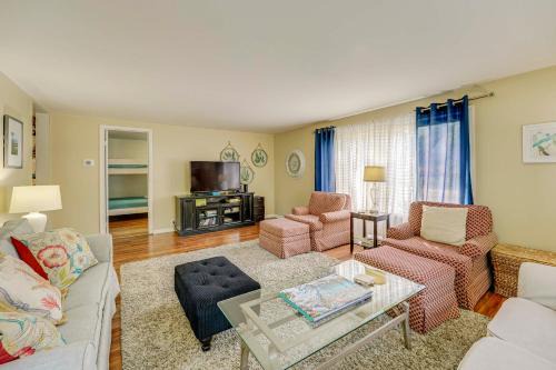 Ludington House | Game Room, Fire Pit! Family Home By Lake Michigan