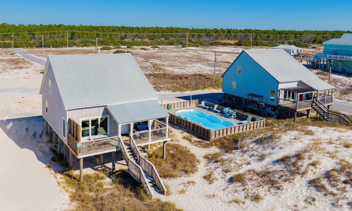 Southpointe House | Gulf Front | Pet Friendly | Shared Pool